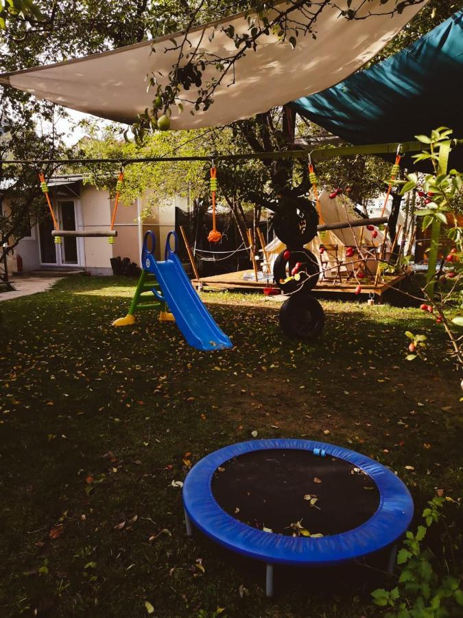فندق Dragonfly Gardens - The Wagons براشوف المظهر الخارجي الصورة
